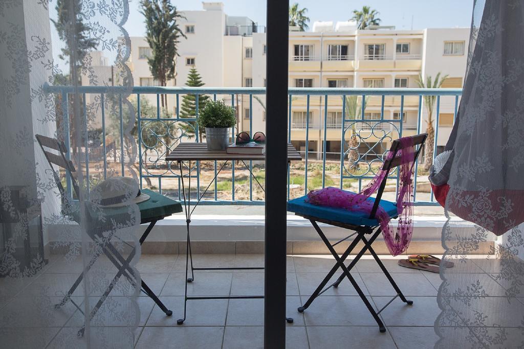Paphos Love Hut Apartment エクステリア 写真