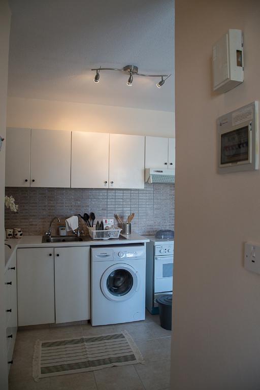 Paphos Love Hut Apartment エクステリア 写真